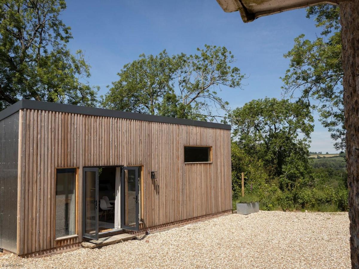 Horseshoe Barn Axminster Εξωτερικό φωτογραφία